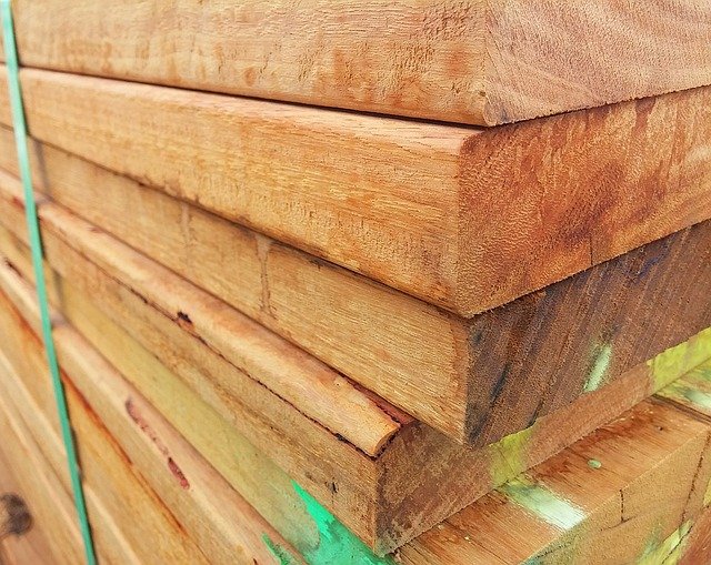dřevo prkna
